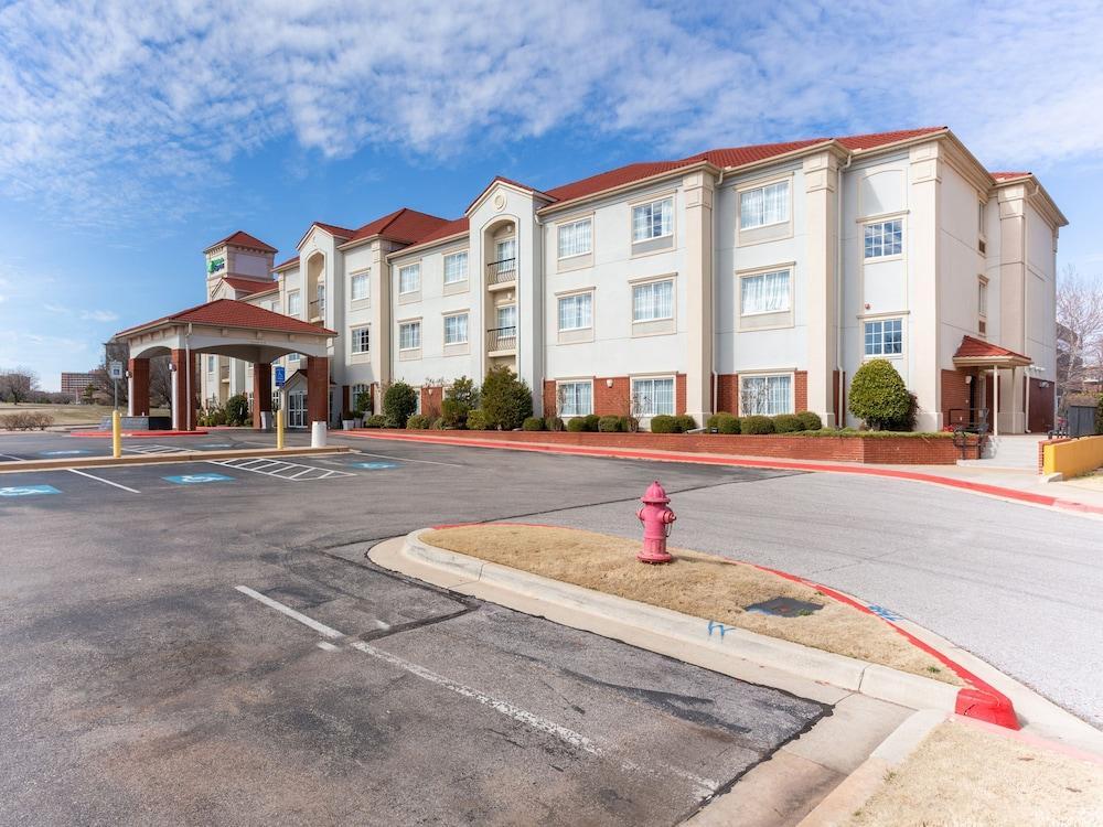 Holiday Inn Express & Suites Oklahoma City Northwest By Ihg Dış mekan fotoğraf