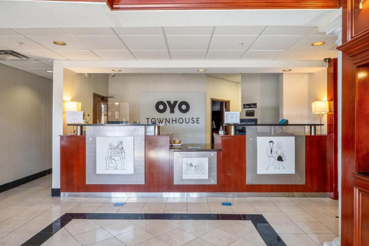 Oyo Townhouse Oklahoma City-Penn Square Dış mekan fotoğraf