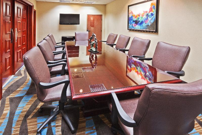 Holiday Inn Express & Suites Oklahoma City Northwest By Ihg Dış mekan fotoğraf
